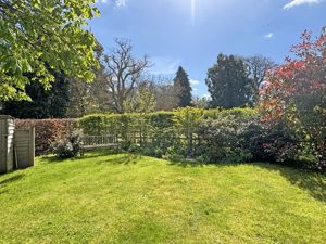 Photo 16- click for photo gallery